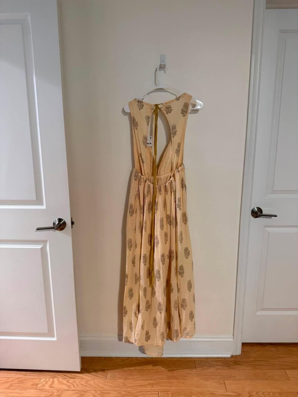 Driftwood Maxi Dress - Picture 2 of 4